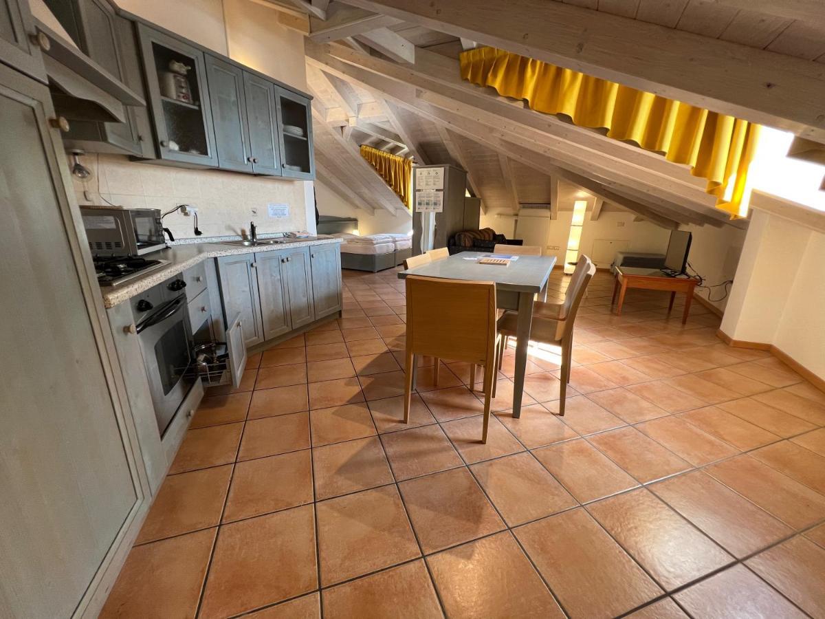 Studio Apartments Baia Azzurra 7 토르볼레 외부 사진